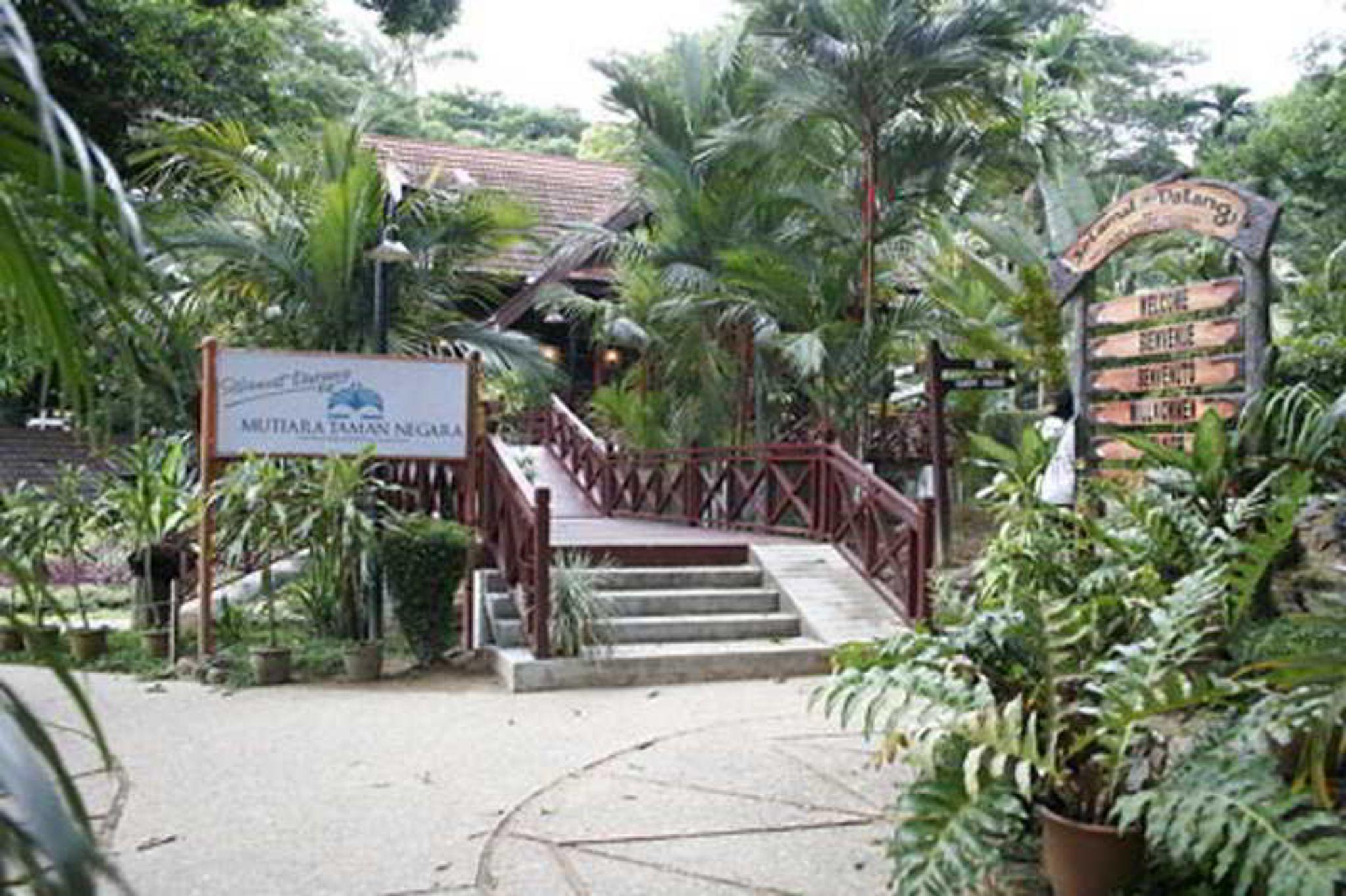 Mutiara Taman Negara Resort Kuala Tahan Bagian luar foto