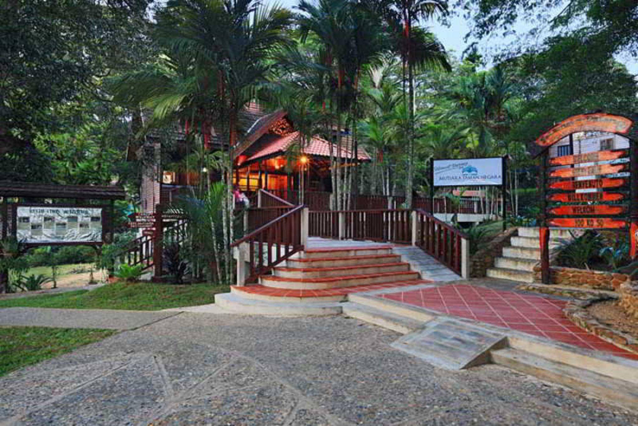 Mutiara Taman Negara Resort Kuala Tahan Bagian luar foto