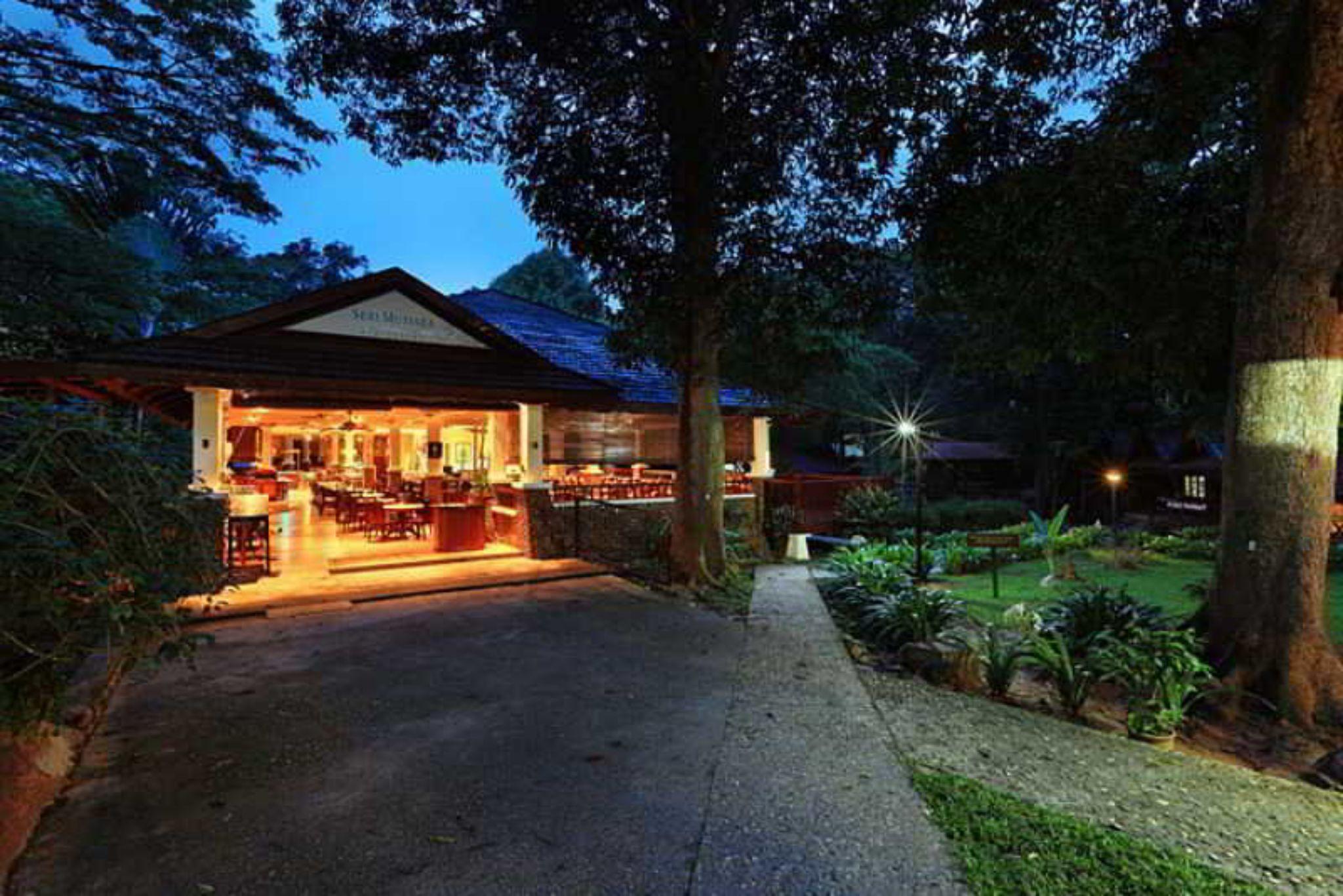 Mutiara Taman Negara Resort Kuala Tahan Bagian luar foto