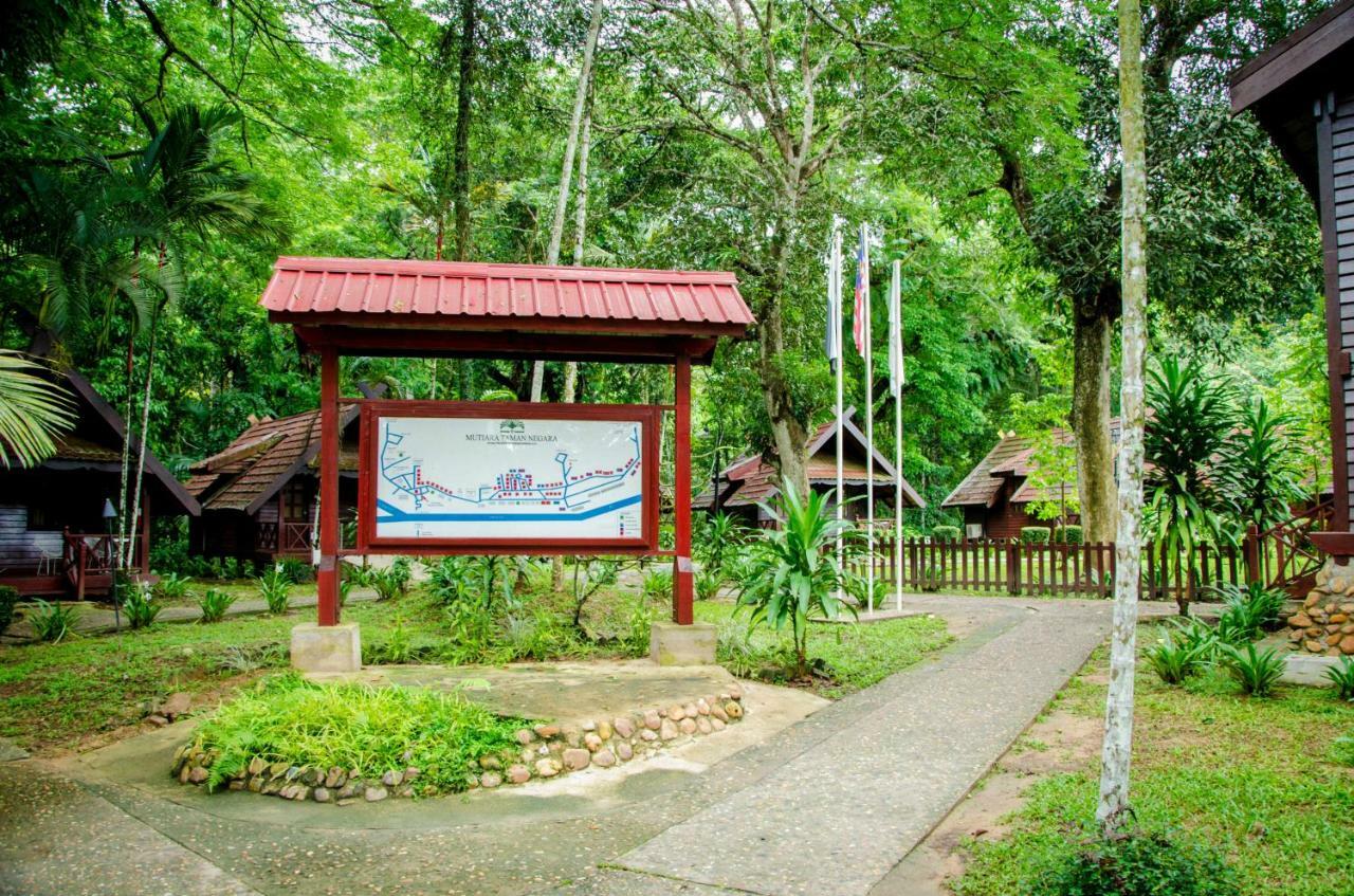 Mutiara Taman Negara Resort Kuala Tahan Bagian luar foto