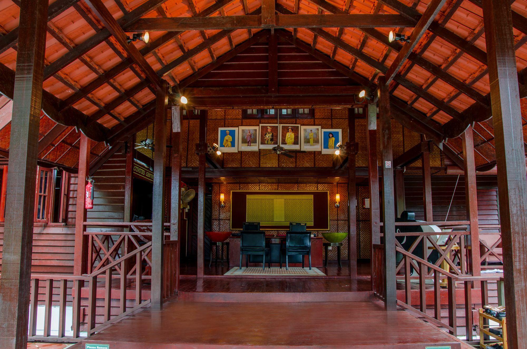 Mutiara Taman Negara Resort Kuala Tahan Bagian luar foto